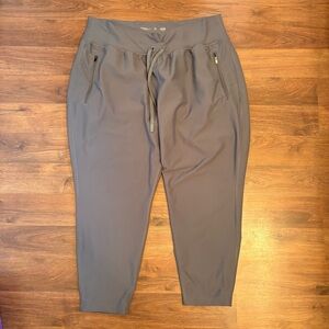 Old Navy Powersoft High Rise Jogger Women’s XL Petite
